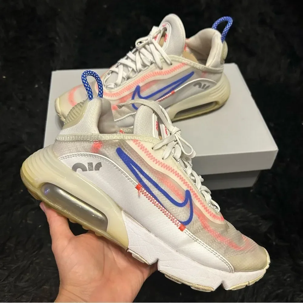 NIKE Air Max 2090 'White Flash Crimson' lace up shoes sneakers women’s 7.5